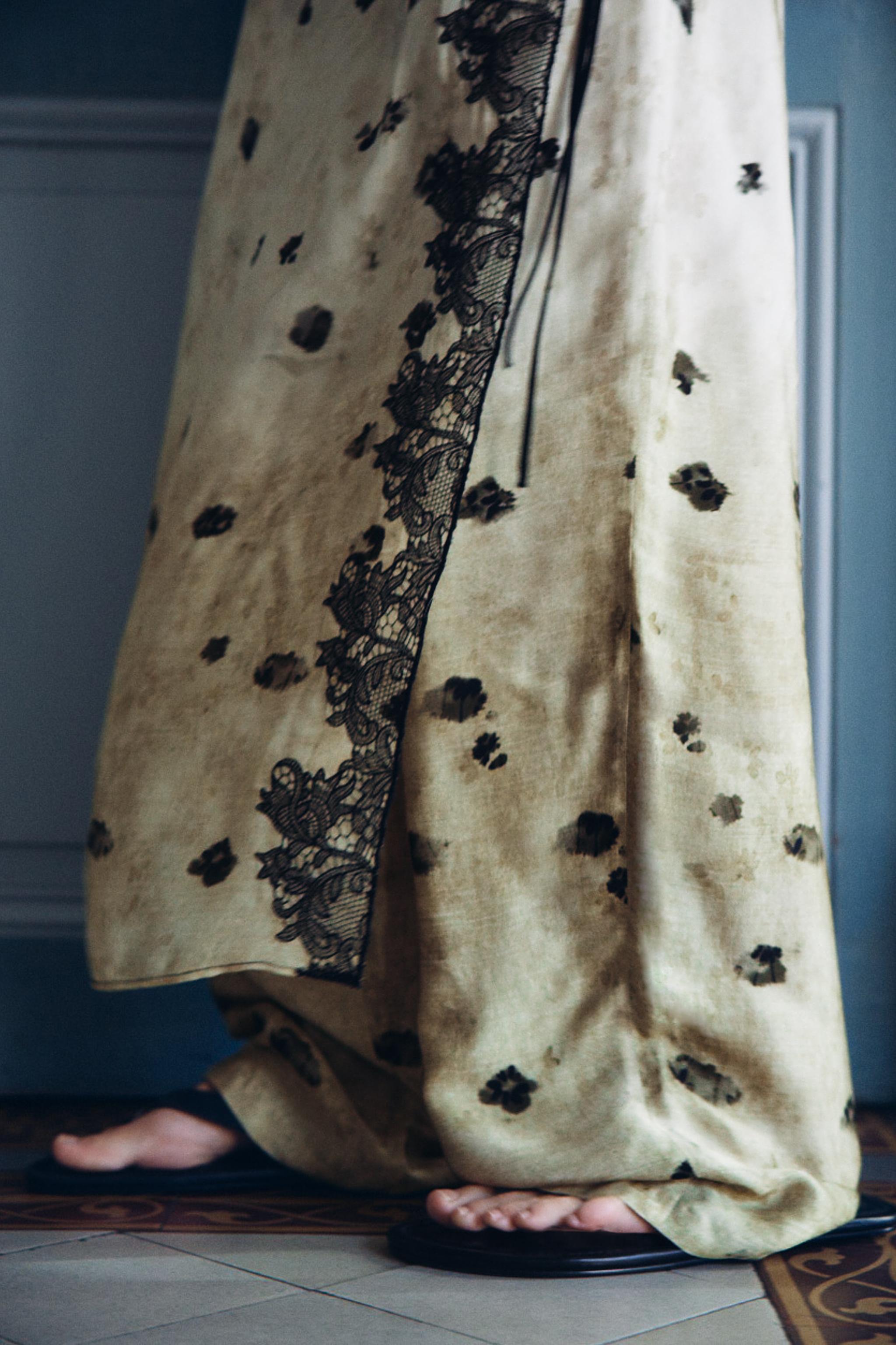 JUPE-PANTALON IMPRIMÉE DENTELLE